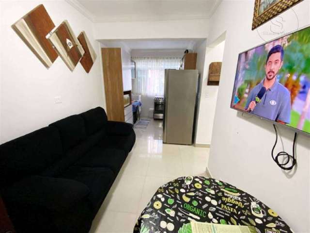 Vendo apartamento mobiliado frente a praia no canto do forte, 02 suítes com garagem.