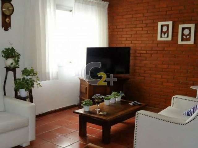 APARTAMENTO - MOEMA - 2 DORMITORIOS - 1 VAGA DE GARAGEM - 74m²