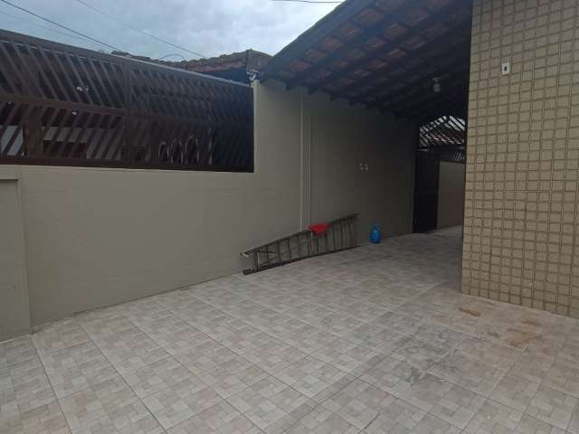 Excelente casa na Guilhermina