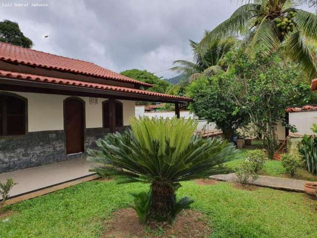 Casa para Venda em Saquarema, Serra De Mato Grosso (sampaio Correia), 5 dormitórios, 2 suítes, 4 banheiros, 3 vagas