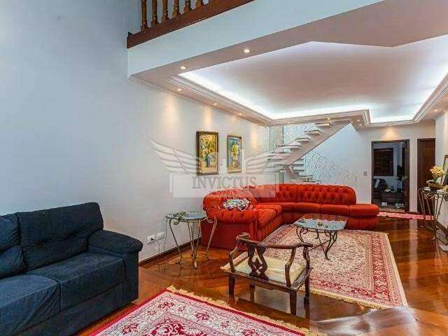 Lindo Sobrado com 3 Suítes à Venda, 310m² - Casa Branca, Santo André/SP.