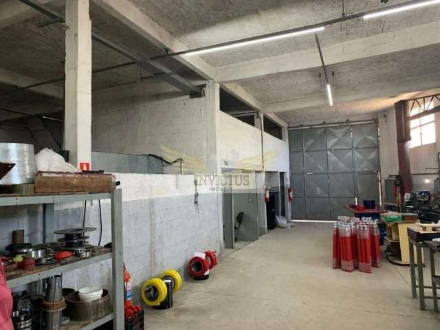 Galpão Comercial/Industrial para Comprar, 670m² - Jardim Esperança, Mauá/SP.