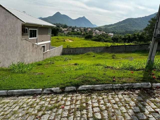 Terreno à venda, 253 m² por R$ 160.000,00 - Flamengo - Maricá/RJ