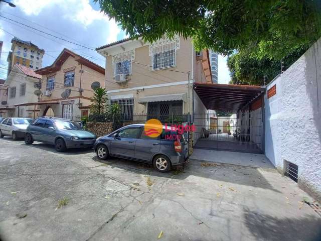 Casa em Vila fechada, comôdos amplos, quintal e Churrasqueira R$ 490.000,00