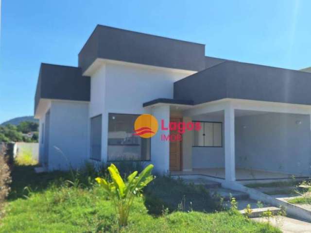 Casa com 3 dormitórios à venda, 110 m² por R$ 450.000,00 - Ubatiba - Maricá/RJ