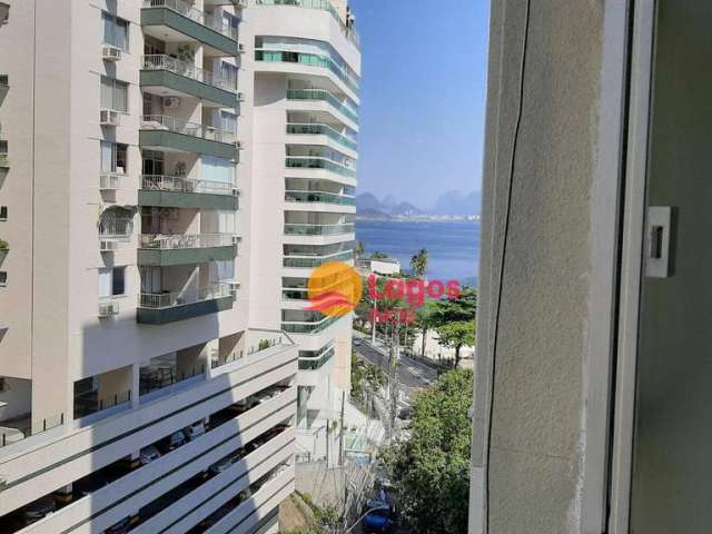 Apartamento com 3 dormitórios à venda, 132 m² por R$ 700.000,00 - Icaraí - Niterói/RJ