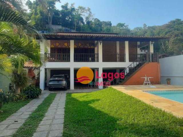 Casa com 4 dormitórios à venda, 227 m² por R$ 780.000,00 - Mata Paca - Niterói/RJ