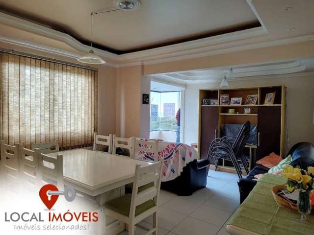 Apartamento mobiliado frente mar