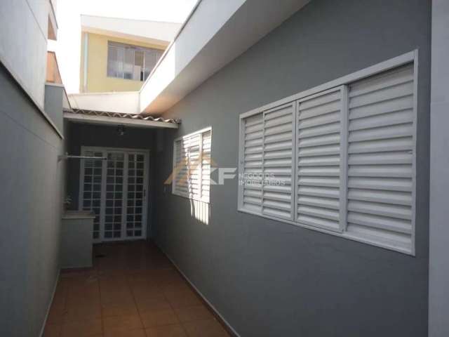 Casa à venda com 3 Dormitórios no Bairro Jardim Novo Mundo - Ribeirão Preto / SP