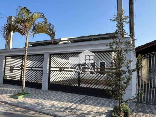 Casa com 2 dormitórios à venda, 100 m² por R$ 485.000,00 - Maracanã - Praia Grande/SP