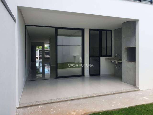 Casa com 3 dormitórios à venda, 174 m² por R$ 890.000,00 - Jardim Provence - Volta Redonda/RJ