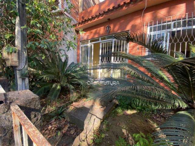 Casa com 4 dormitórios à venda, 235 m² por R$ 580.000,00 - Rústico - Volta Redonda/RJ