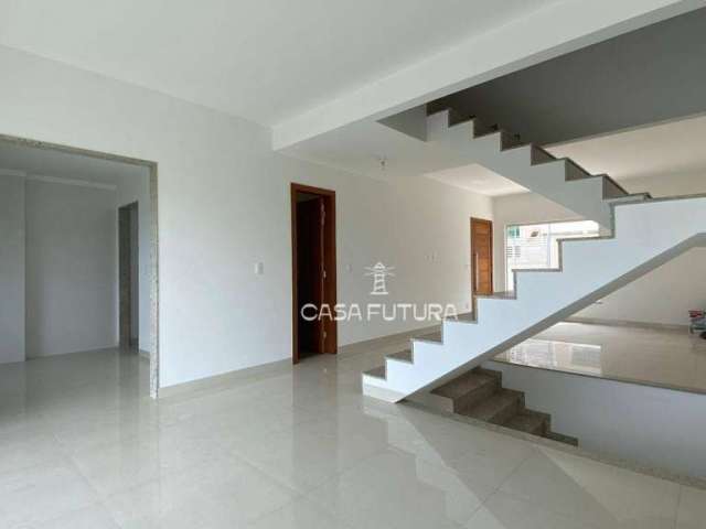 Casa com 3 dormitórios à venda, 228 m² por R$ 850.000,00 - Jardim Suíça - Volta Redonda/RJ