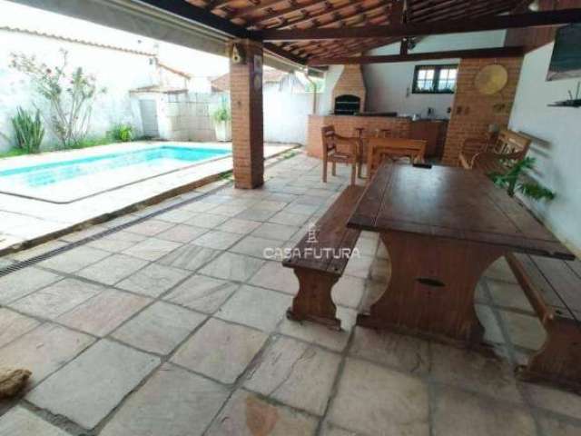 Casa com 3 dormitórios à venda, 180 m² por R$ 890.000,00 - Jardim Belvedere - Volta Redonda/RJ