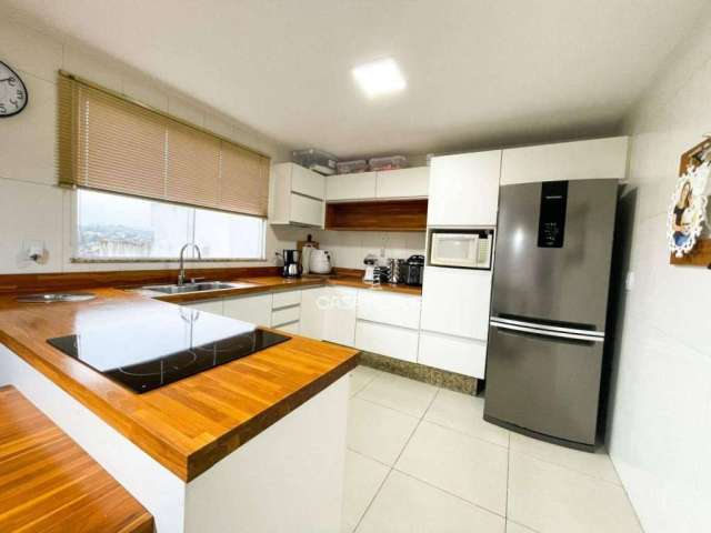 Casa com 3 dormitórios à venda, 145 m² por R$ 590.000,00 - Jardim Suíça - Volta Redonda/RJ