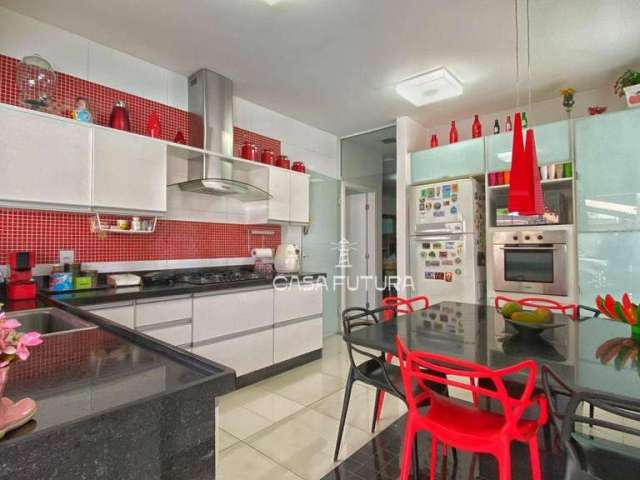 Casa com 2 dormitórios à venda, 225 m² por R$ 1.150.000,00 - Jardim Belvedere - Volta Redonda/RJ