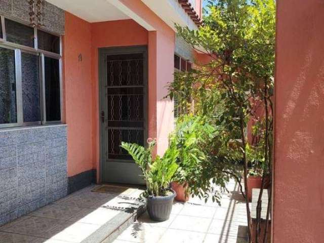 Casa com 2 dormitórios à venda, 112 m² por R$ 350.000,00 - Retiro - Volta Redonda/RJ