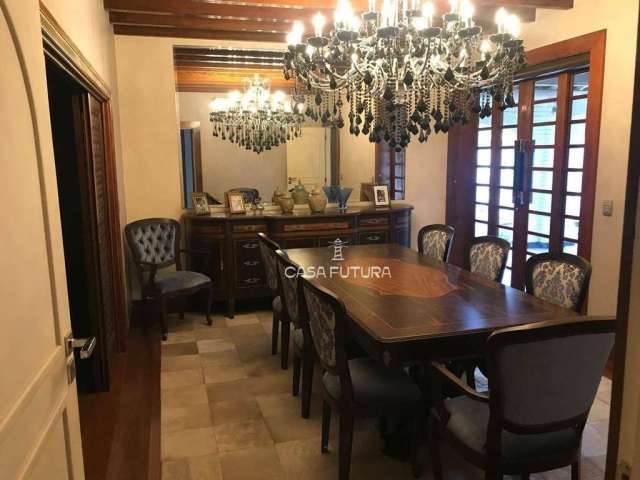 Casa com 3 dormitórios à venda, 301 m² por R$ 3.500.000,00 - Niterói - Volta Redonda/RJ