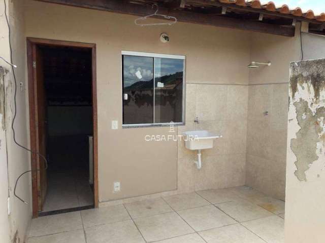 Casa com 2 dormitórios à venda, 97 m² por R$ 380.000,00 - Retiro - Volta Redonda/RJ