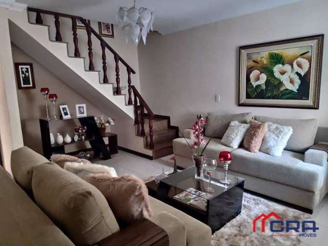 Casa à venda, 153 m² por R$ 650.000,00 - Jardim Belvedere - Volta Redonda/RJ