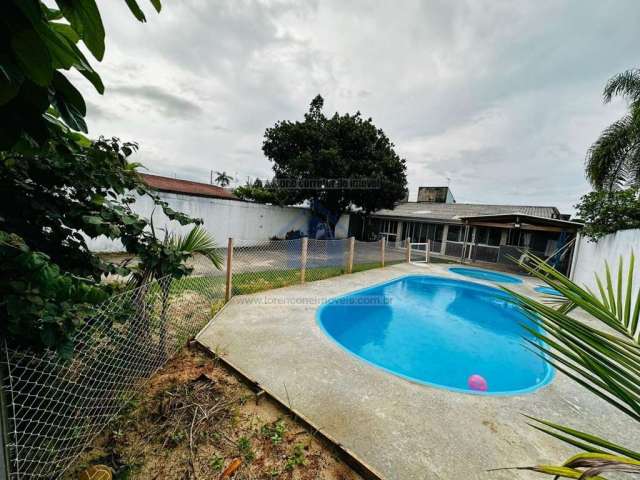 Casa para Venda em Matinhos, Solymar, 2 dormitórios, 2 banheiros, 2 vagas