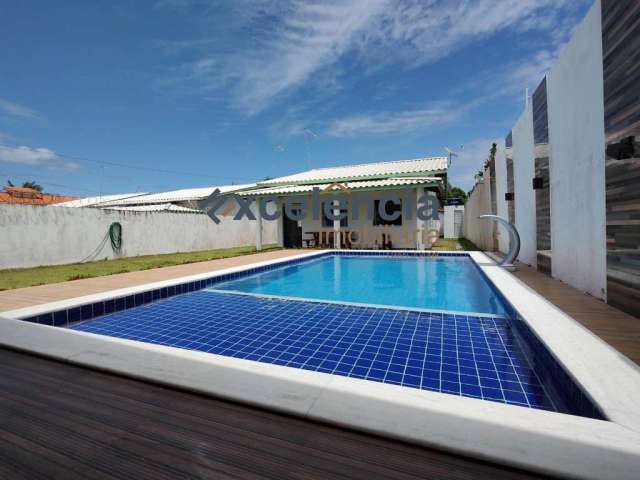 Casa térrea com 3 quartos, terreno com 360m2, em Barra do Jacuípe!