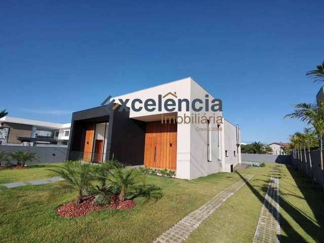 Casa térrea com 4 suítes, 780m2 de terreno, em Barra de Jacuípe!