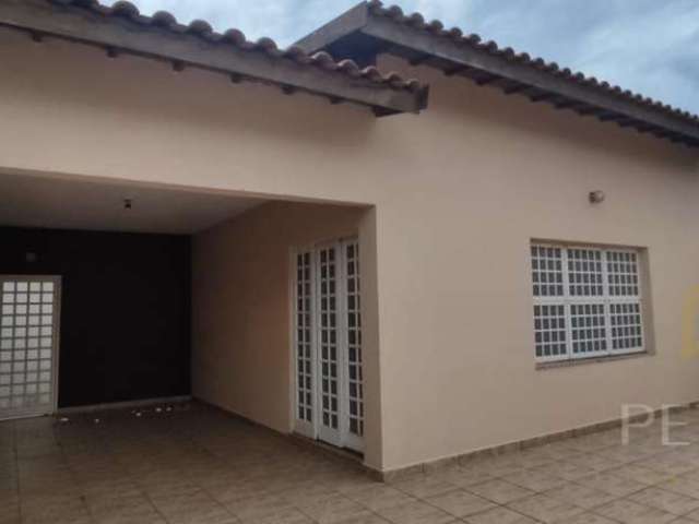 Casa com 4 quartos à venda na Rua Harley Salvador Bove, 249, Parque Jambeiro, Campinas, 240 m2 por R$ 700.000