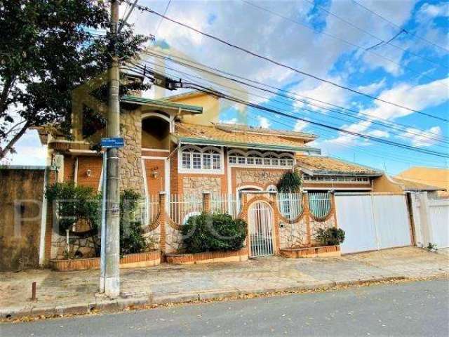 Casa com 3 quartos à venda na Rua Cândido Portinari, 825, Vila Nogueira, Campinas, 395 m2 por R$ 790.000