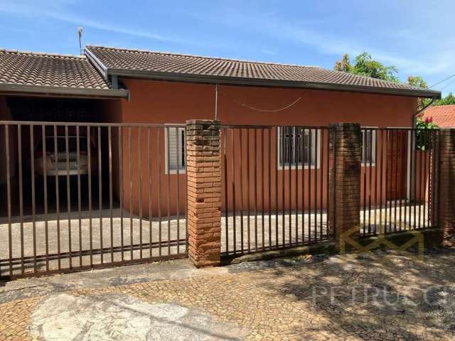 Casa com 3 quartos à venda na Jananayra, 01, Vila Aeroporto, Campinas, 283 m2 por R$ 450.000