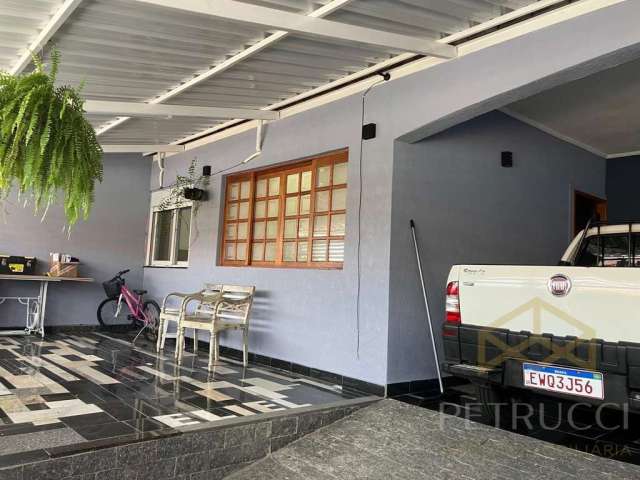 Casa com 4 quartos à venda na Miguel Busato, 176, Jardim Jurema, Valinhos, 156 m2 por R$ 798.000