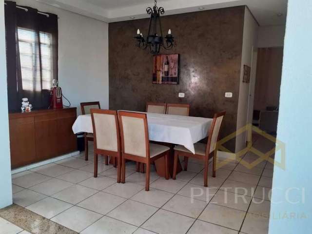 Casa com 4 quartos à venda na Otto Lara Resende, 281, Parque Valença II, Campinas, 220 m2 por R$ 430.000