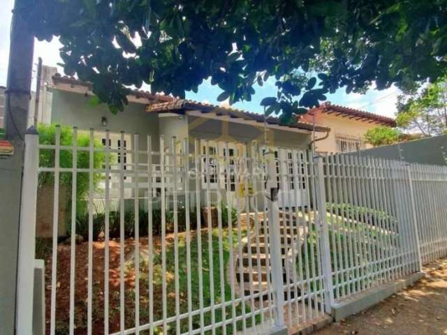 Casa com 3 quartos à venda na Rua Frei Antônio de Pádua, 793, Jardim Guanabara, Campinas, 313 m2 por R$ 700.000