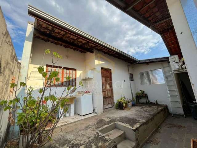 Casa com 3 quartos à venda na Rua Ubatuba, 001, Jardim Nova Europa, Campinas, 170 m2 por R$ 680.000