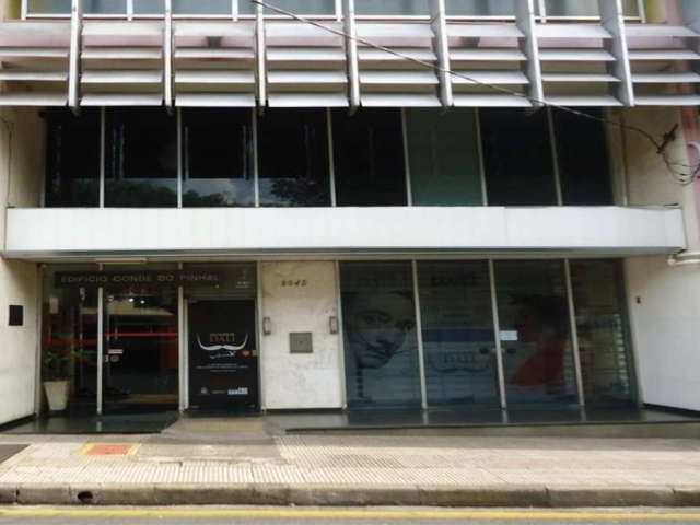 Sala Comercial no Centro próxima a Câmara Municipal em São Carlos