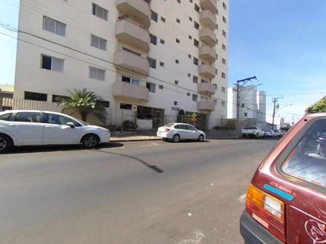 apartamento de Três dormitórios no centro de São Carlos