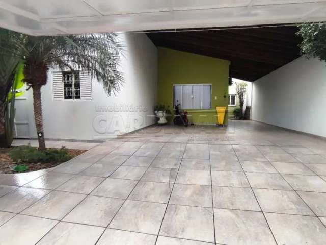 Casa à Venda no Bairro Jardim Botânico, Araraquara