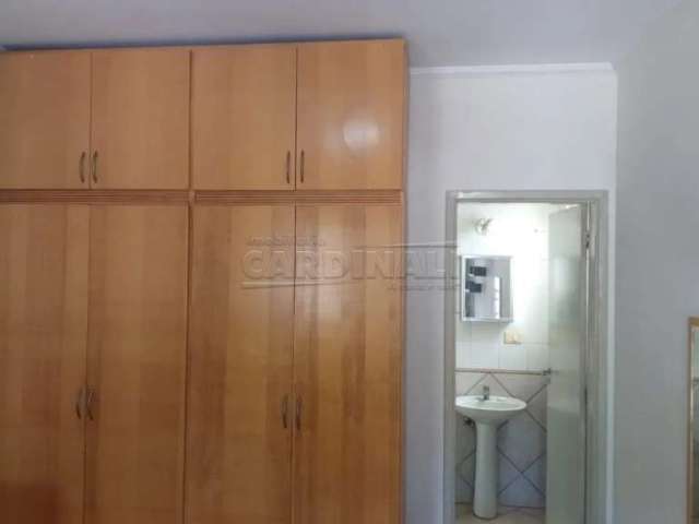 Apartamento Kitchnet com Condomínio em Campinas