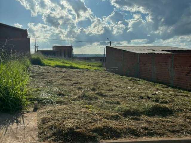 Terreno Padrão em São Carlos