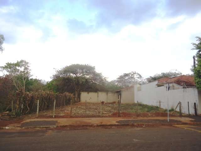 Terreno Padrão em São Carlos