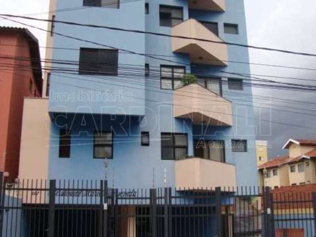 Apartamento de frente a USP, próximo a farmácia, padaria, mercado, posto de gasolina.