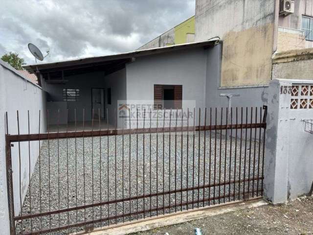 Casa alvenaria para Aluguel em Morro do Meio Joinville-SC