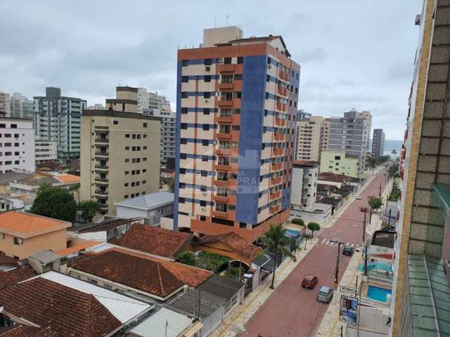 Cobertura TRIPLEX na Vila Tupi, 4 dormitórios, piscina, confira na imobiliária em Praia Grande.