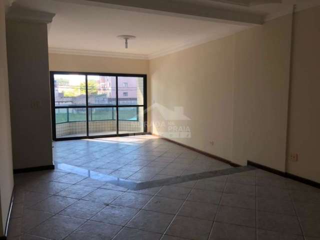 Apartamento no Forte, 3 Dormitórios, Sacada, Confira na Imobiliária em Praia Grande.