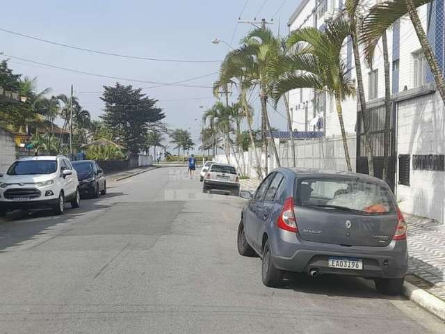 COBERTURA  na Mirim, 2 dormitório, confira na imobiliária em Praia Grande.