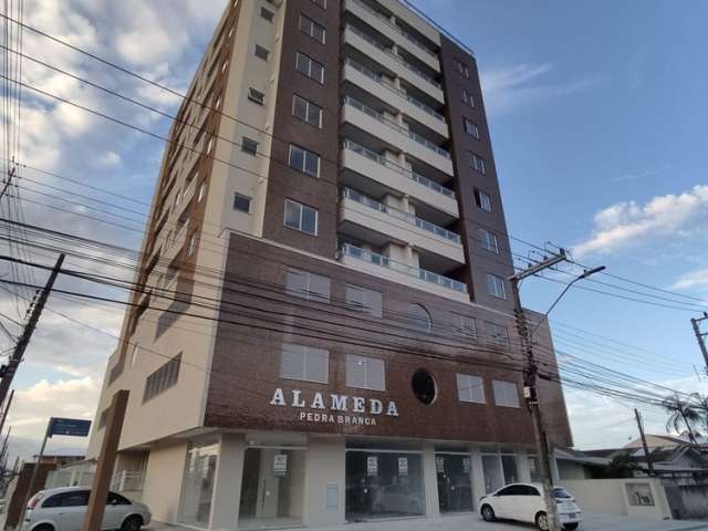 Apartamento no Jardim Eldorado com 2 quartos sendo 1 suíte, 2 banheiros e 2 vagas de garagem