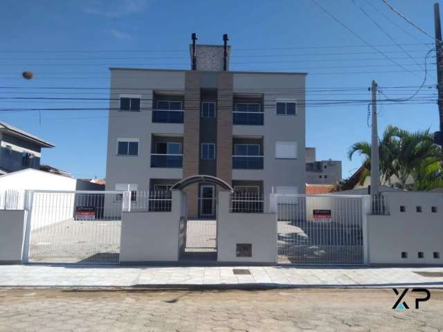 Apartamento no Aririú com 2 quartos