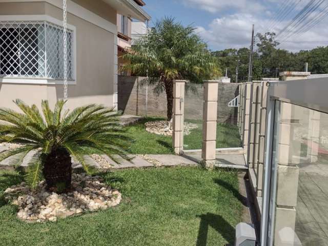 Casa para alugar no Aririú com 2 quartos sendo 1suíte, 2 banheiros e 1 vaga de garagemCasa para alugar no Aririú com 2 quartos sendo 1suíte, 2 banheiros e 1 vaga de garagem