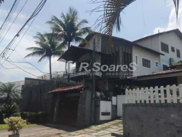 Casa em condomínio fechado com 6 quartos à venda na Rua Pau Marfim, Anil, Rio de Janeiro, 391 m2 por R$ 1.600.000