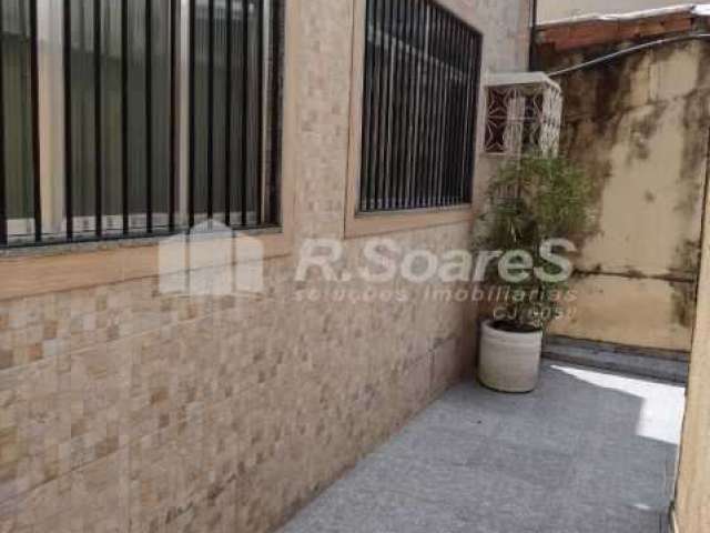 Casa com 2 quartos à venda na Rua General Cláudio, Marechal Hermes, Rio de Janeiro, 70 m2 por R$ 179.000